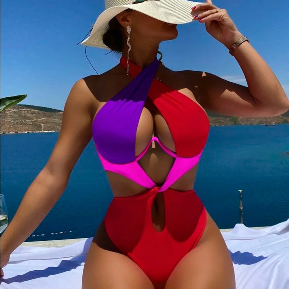 Colorblock Cut Out Underwire Halter One Piece Swimsuit new in bag never worn